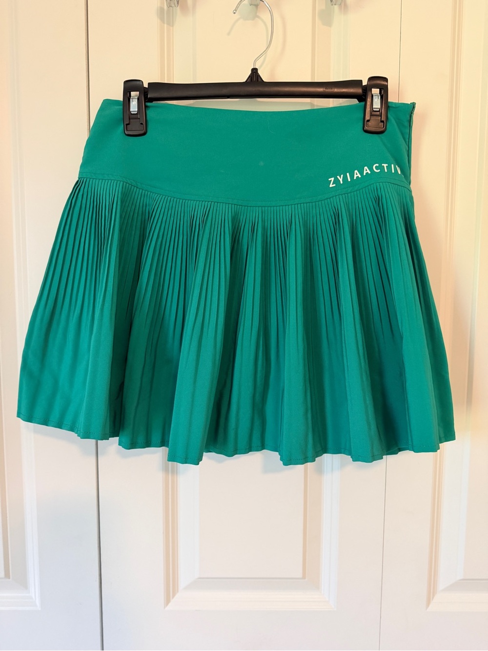 Zyia Active Women's Fairway Green Swing Skirt